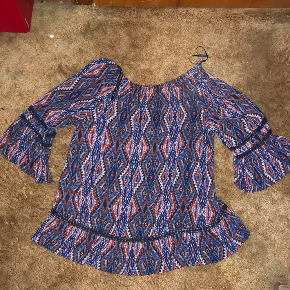 Off the shoulder top!